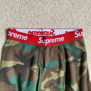 Supreme authentic thermal underwear long camo